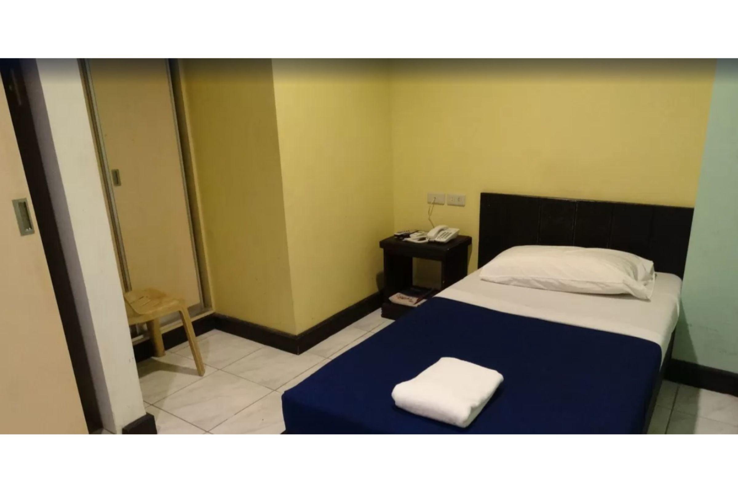 Davao Royal Suites And Residences Exterior photo